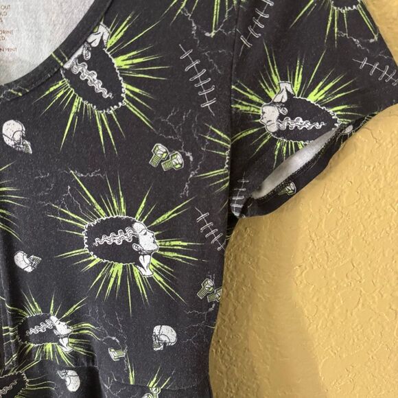 Universal Studios Monsters Bride Of Frankenstein Front Zip Black Dress Size M - Picture 2 of 5